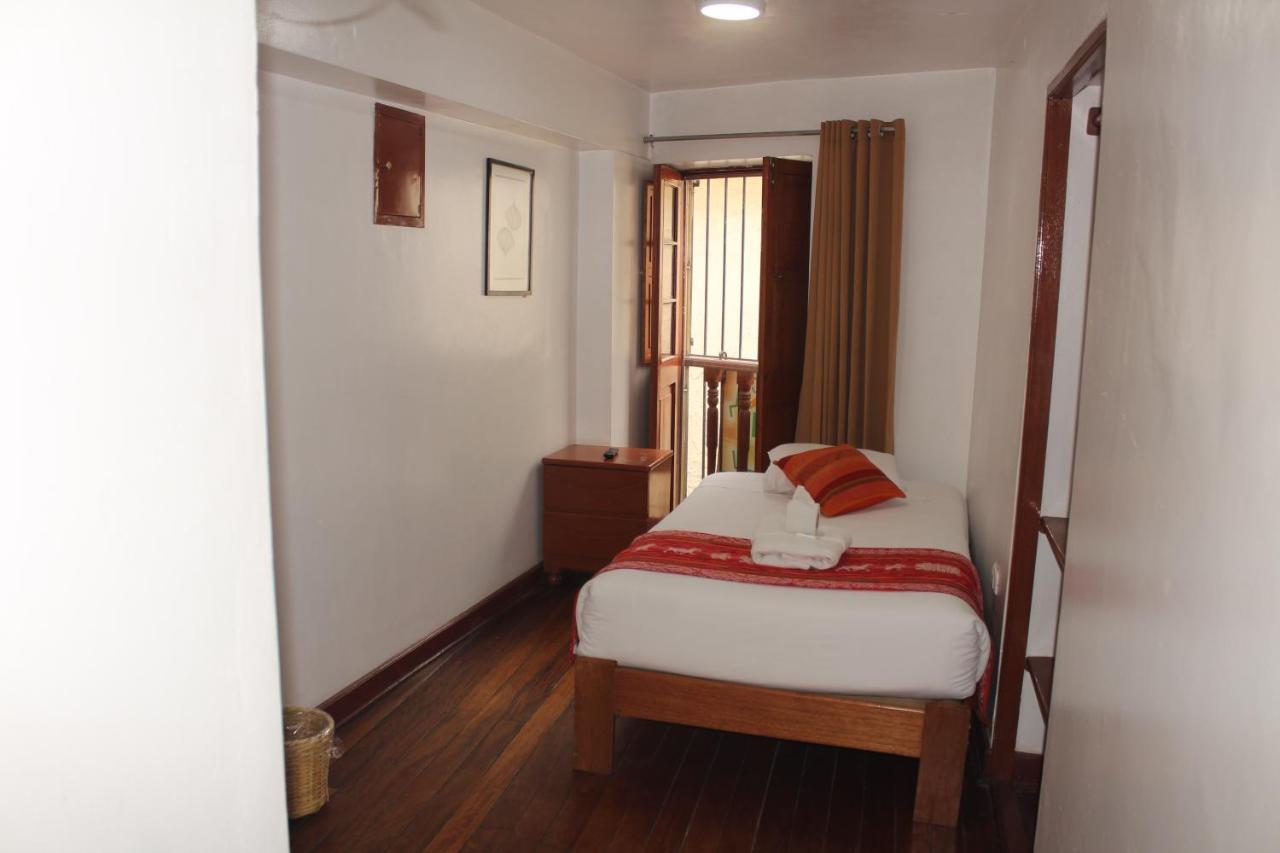 Hostal Turistico Illapa Cusco 119 Kültér fotó